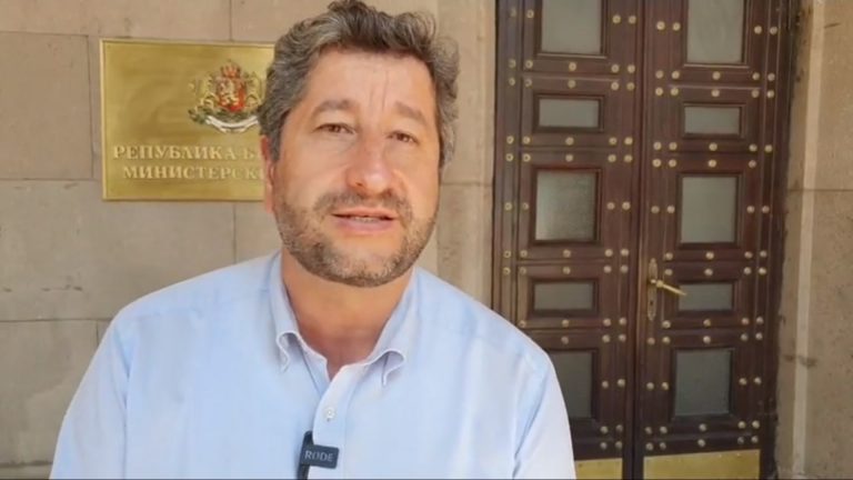 Христо Иванов: Борисов, отвори досиетата