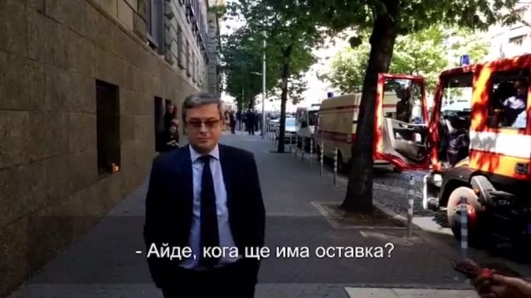 Набиват ли акъл на Тома Биков?
