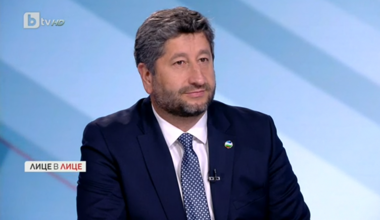 Христо Иванов: Борисов е в пропаст, а има да решава коронакриза
