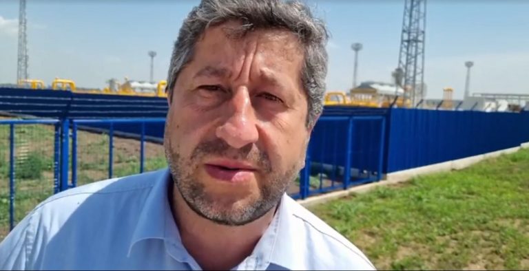 Христо Иванов: Служебното правителство да не заобикаля на пръсти Доган