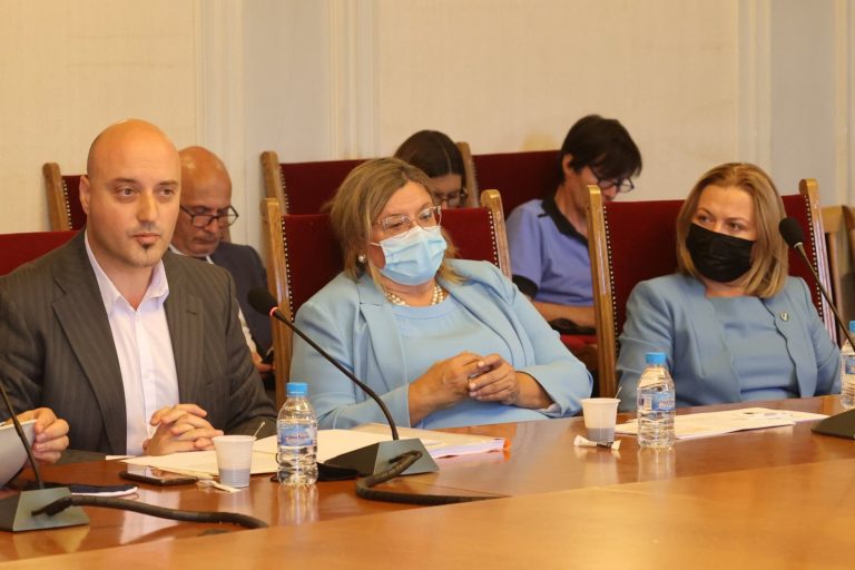 Проектът за закриването на спецсъда и спецпрокуратурата тръгна в Народното събрание