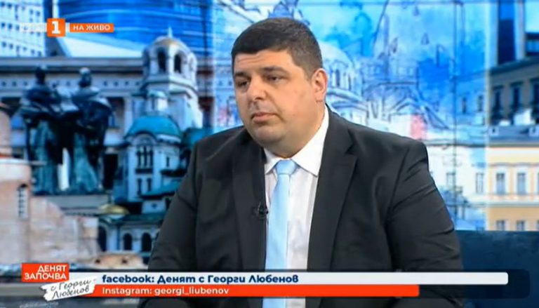 Ивайло Мирчев: Става става дума за тежка неадекватност на военния министър