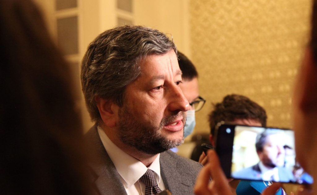 Христо Иванов: Виждаме абсолютна безотговорност и популизъм, които тласкат България към хаос