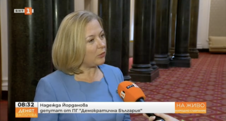 Надежда Йорданова: Ако се стигне до втория мандат, ще разговаряме с ПП