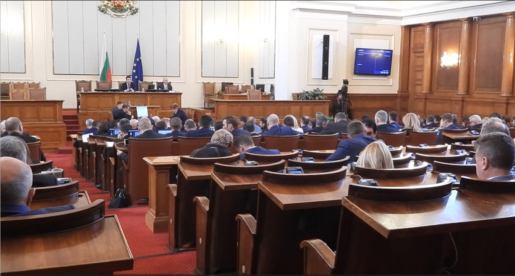 <strong>Всеки законопроект на депутати ще се оценява и според въздействието му върху българите в чужбина</strong>