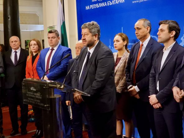 <strong>“Демократична България” и “Продължаваме промяната” искат временна парламентарна комисия за спасяването на Пловдивския панаир</strong>