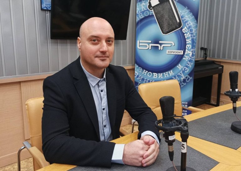 Атанас Славов: Конституционните промени могат да бъдат обезсмислени без адекватни инструменти за тяхното реално прилагане