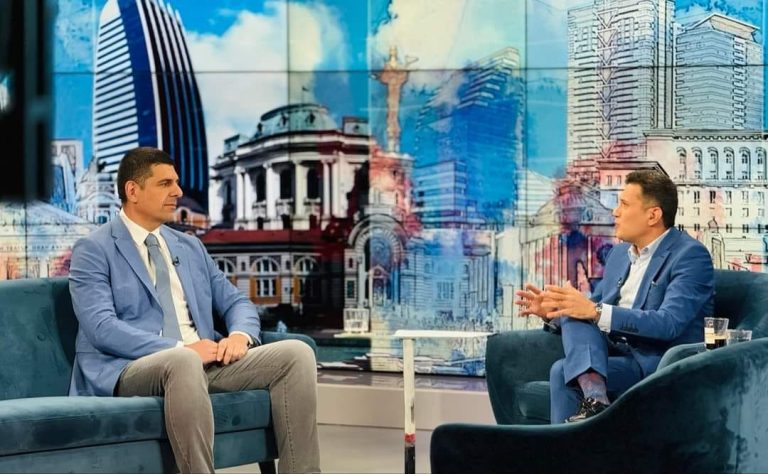Ивайло Мирчев: Опраскването на Конституцията е решение на Пеевски и Чолаков