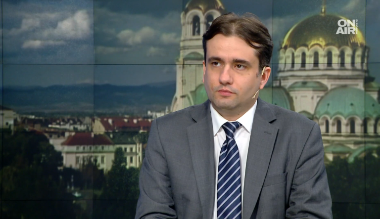 Ние имаме много конкретни предложения, които отчитат нуждата за адекватно заплащане в сектор сигурност, но разграничават различните функции в МВР – служителите с полицейски функции или такива по гражданска защита и пожарна безопасност и служители с чисто административни функции.