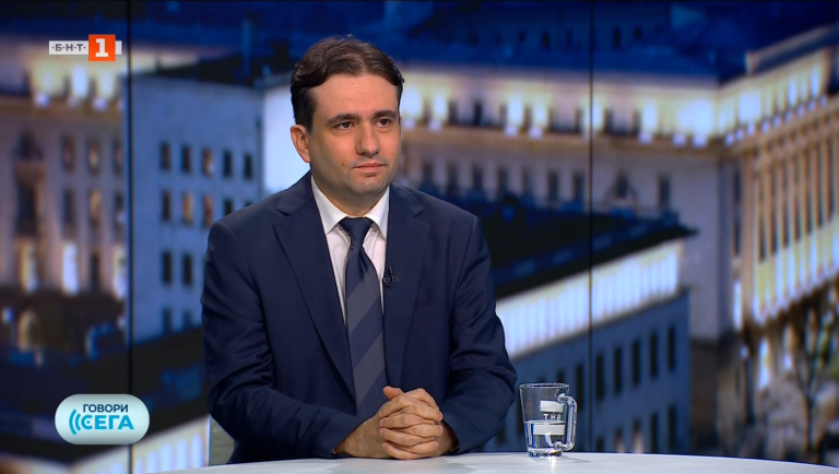 Няма как, при наличие на влияние на Пеевски, да се очаква ДБ да участва в управленска формула, това би било абсурдно и самоубийствено от наша страна