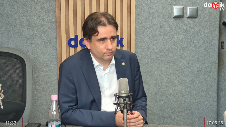 Президентът направи опит за саботаж на еврозоната на финалната права