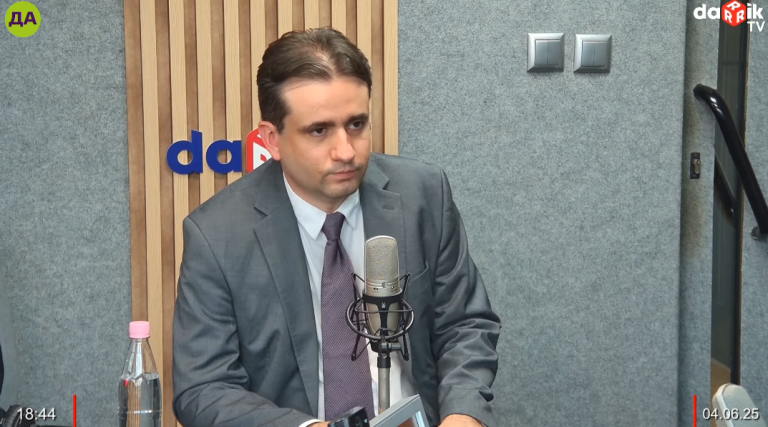 Божидар Божанов: Можем да се поздравим, че България постигна присъединяване към еврозоната