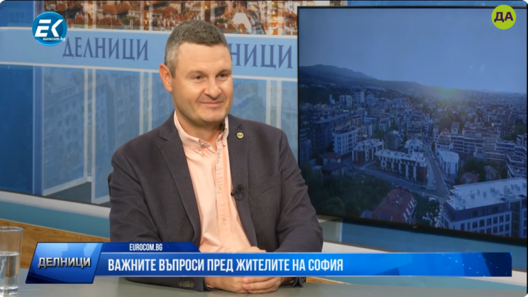 Симеон Ставрев в "Делници"