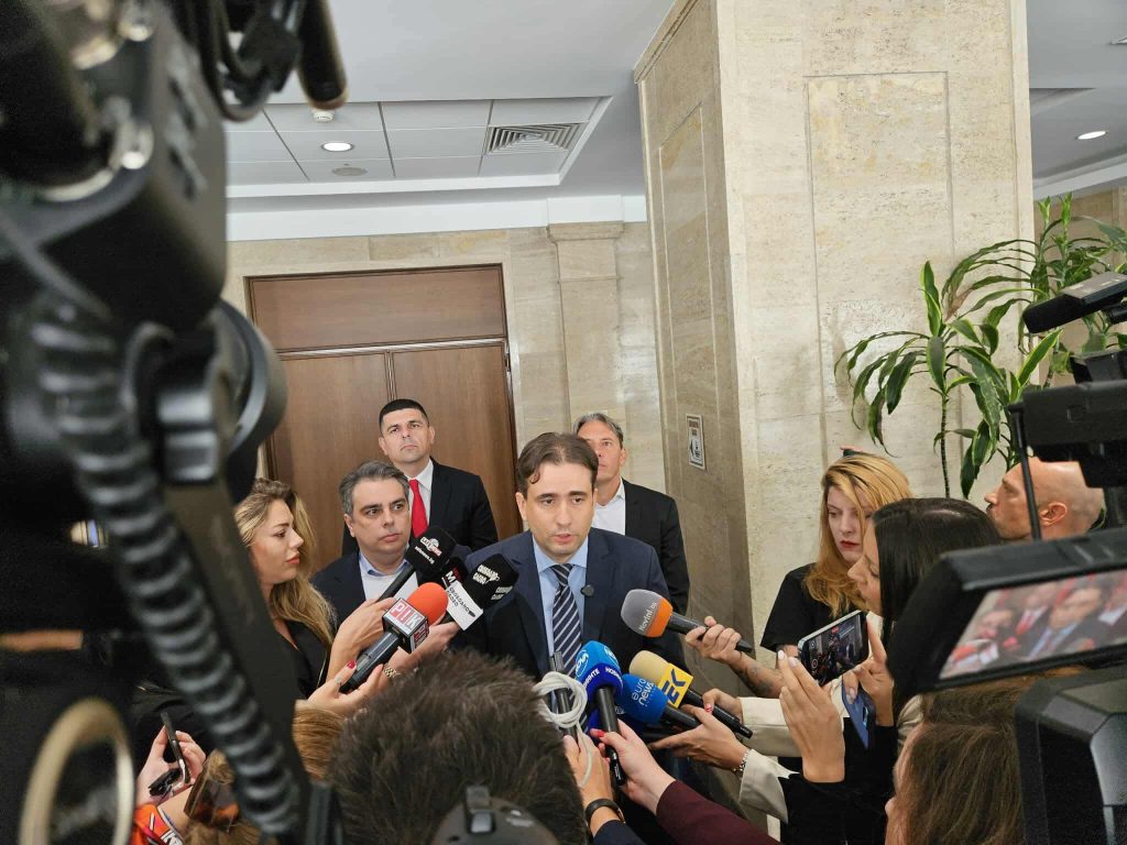 ПП-ДБ: Съболезнования за близките на починалия полицай - тази трагедия не трябва да се политизира, както направи Делян Пеевски