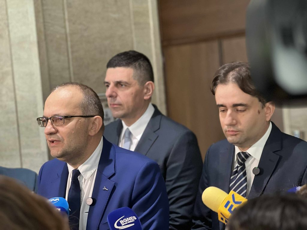 “Да, България”: Това е най-левият бюджет и най-голямото увеличение на данъците от повече от 20 години