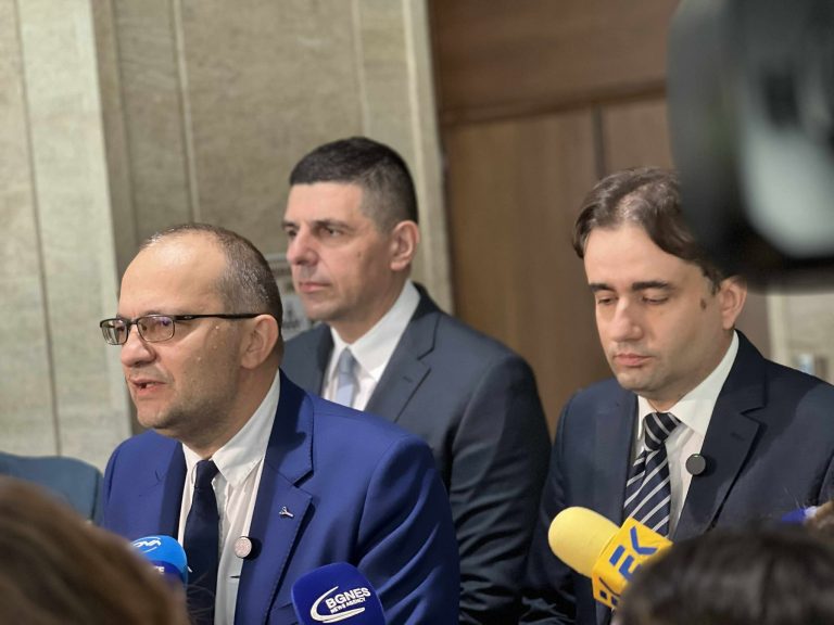 “Да, България”: Това е най-левият бюджет и най-голямото увеличение на данъците от повече от 20 години
