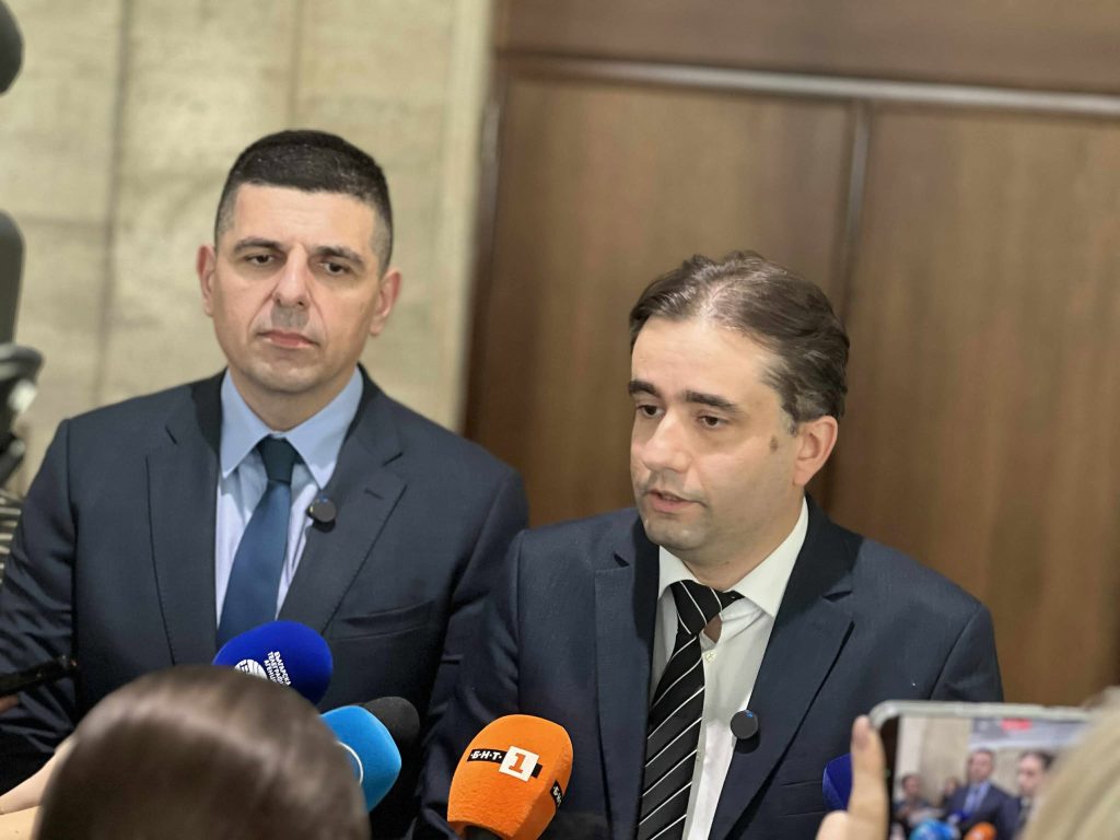 Божидар Божанов: Тази власт вече е паднала