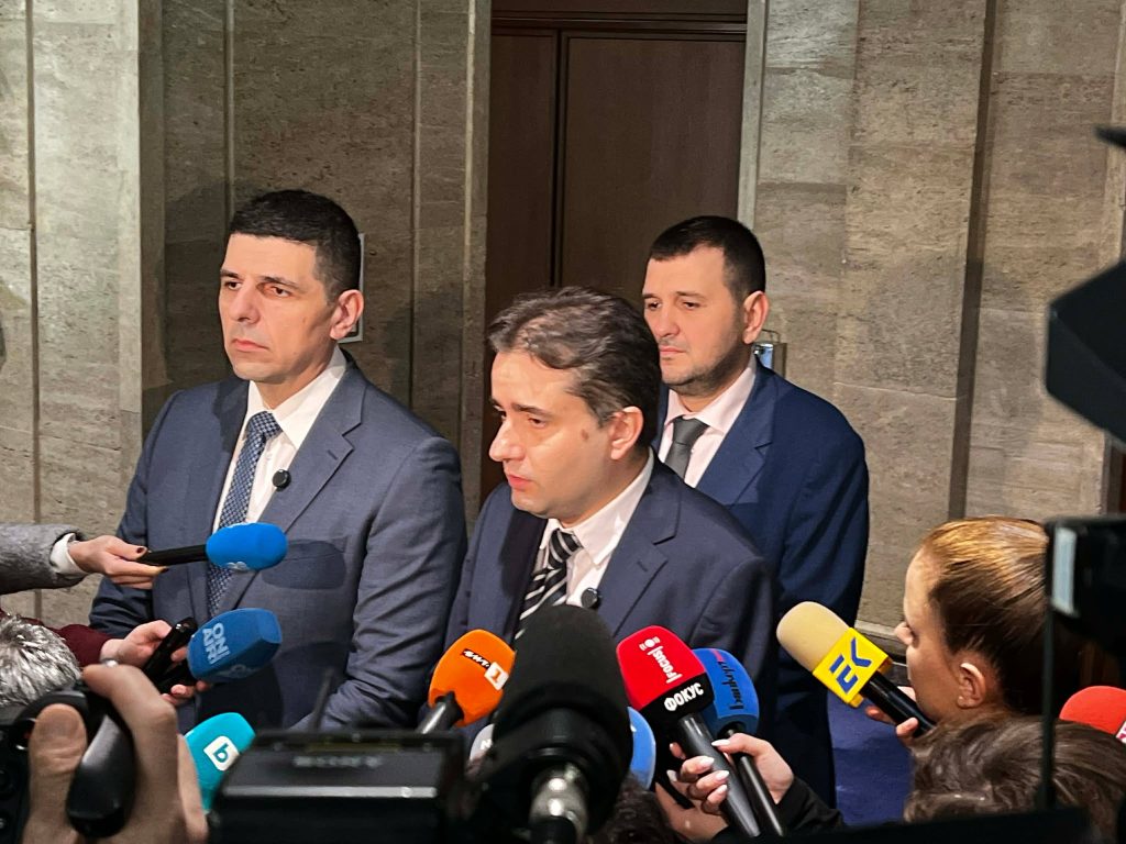 Ивайло Мирчев: Митов се крие, защото групата в Петрохан е участвала в тактически учения с полицейски подразделения в Монтана през 2025-а