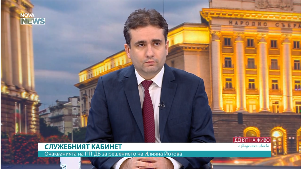 Божидар Божанов: Служебният кабинет трябва да спре кранчетата, с които завладяната държава ще се опита да финансира изборите