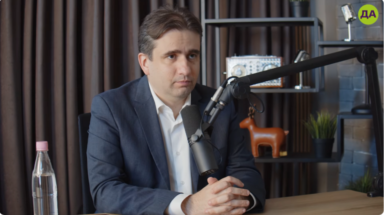 Божидар Божанов в "Денят на Дарик"