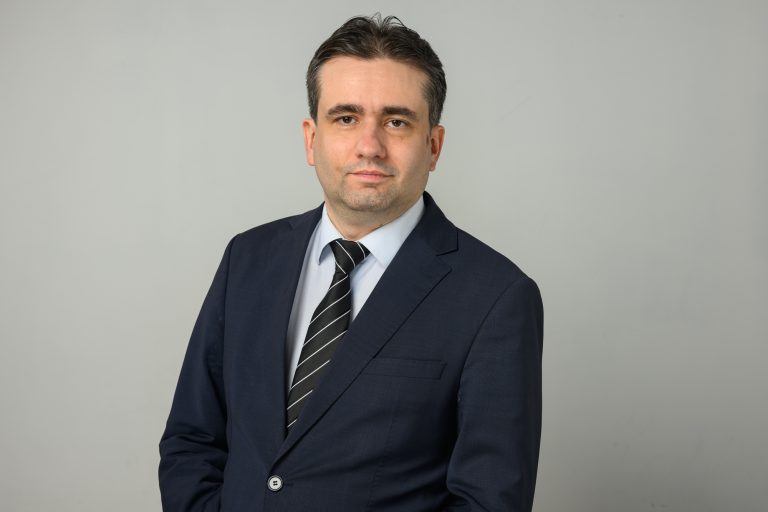 Божидар Божанов: Използването на погрешна методика за избора на ЦИК е прецедент, който може да повлияе състава на общински съвети и дори на парламента