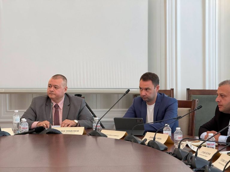 Свилен Трифонов: Крайно време е държавата да предприеме действия за устойчиво решение на водната криза в Добрич