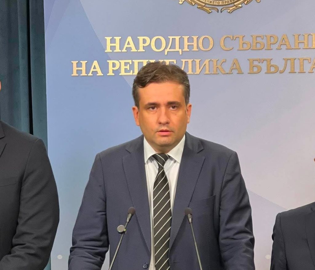 ДБ: Днес парламентът направи важна заявка за намаляване на цените на домакински уреди, черна техника и автомобили