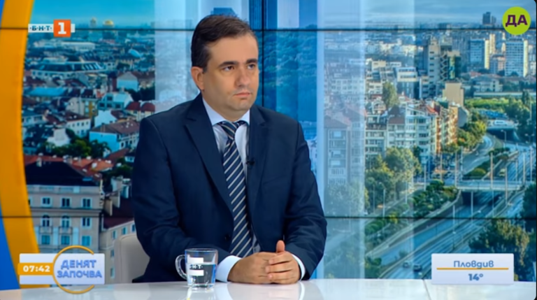 Божидар Божанов: Индикациите през лятото бяха, че управляващите няма да въведат пълна забрана на рекламата на хазарт - нашата инициатива ги принуди да действат